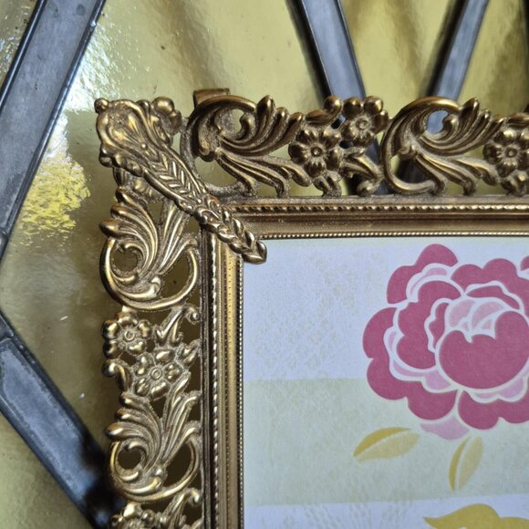 Set of 2 Antique Brass Picture Frames 8x10 & 3.5x5 - Picture 6 of 15